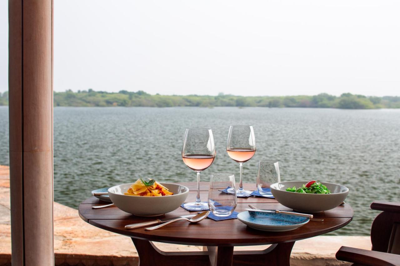 Raas Chhatrasagar, Nimaj, District Pali Eksteriør billede